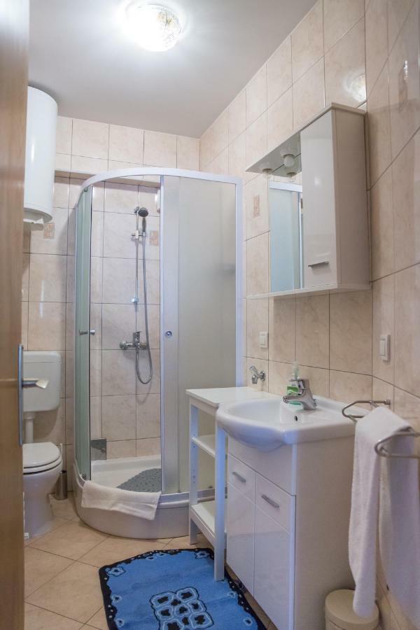Ana Apartma Novi Vinodolski