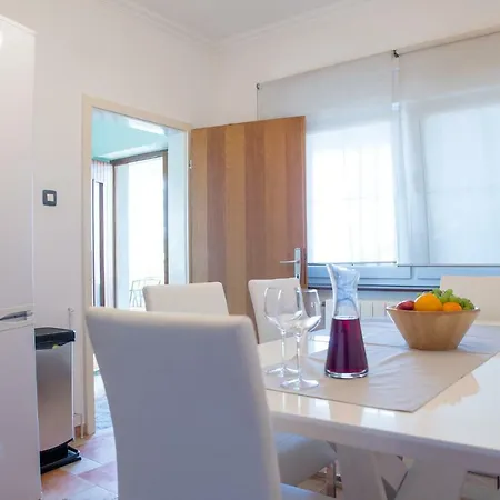 Apartman Ana Novi Vinodolski Exterior photo